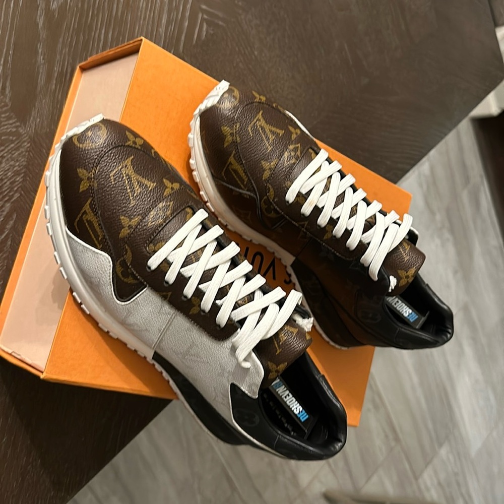 LV SHOES FOR SALE